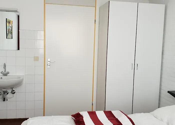 Guest house Eikhold *